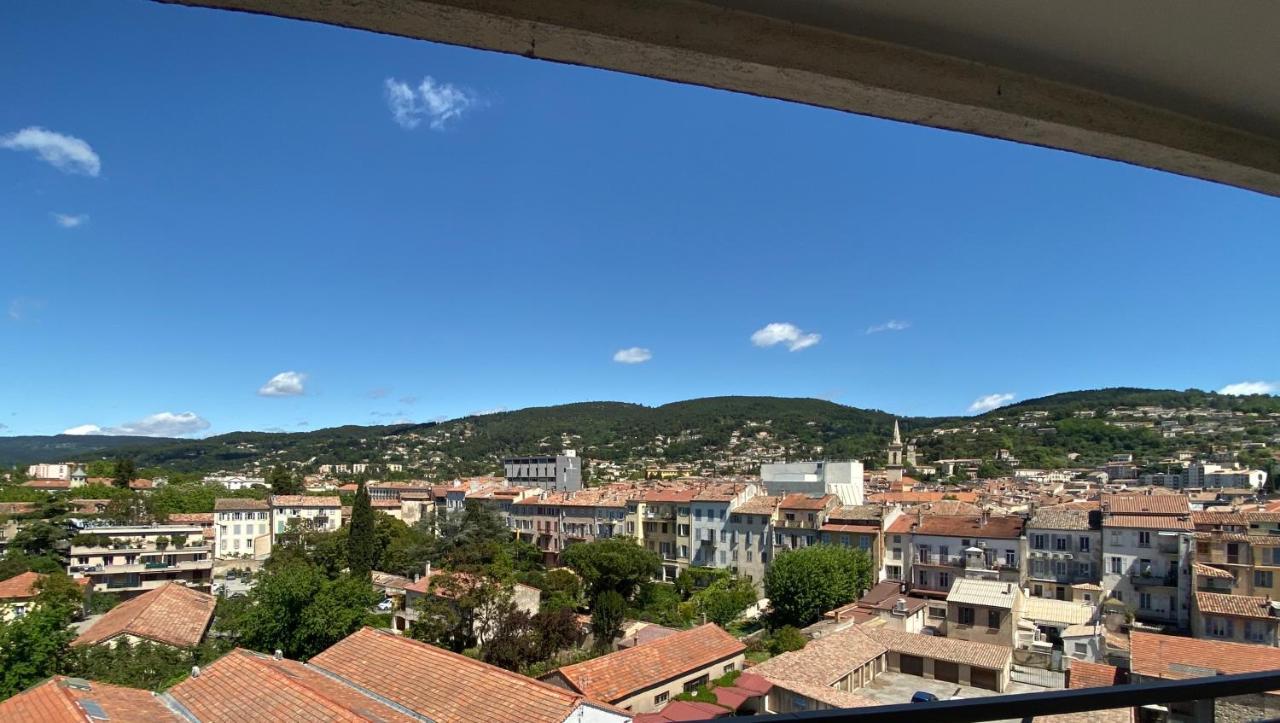Apartmán Au 5Eme Ciel Draguignan Exteriér fotografie